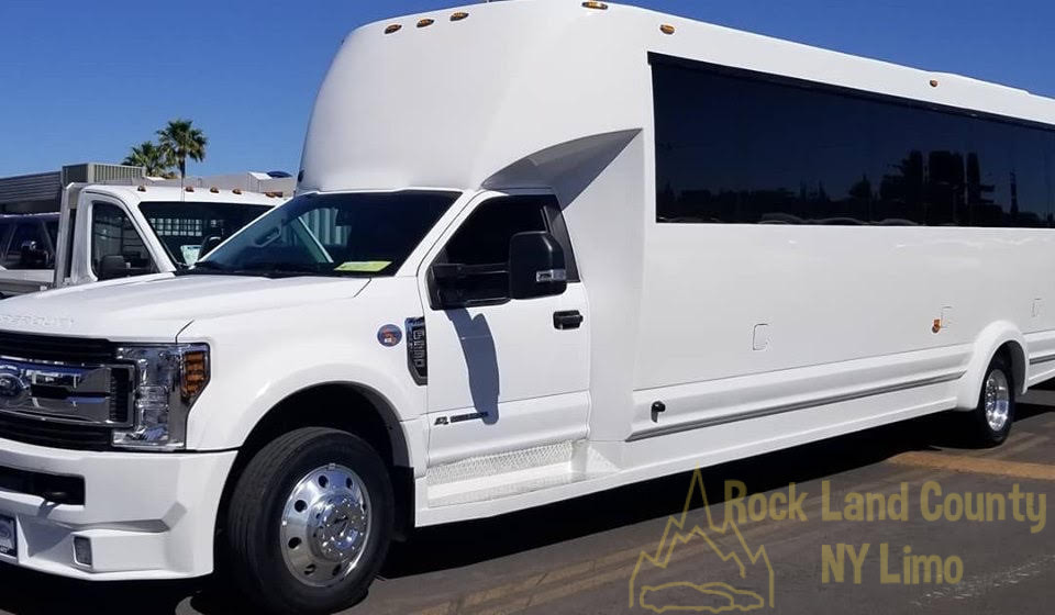 Ford F 750 Party Bus